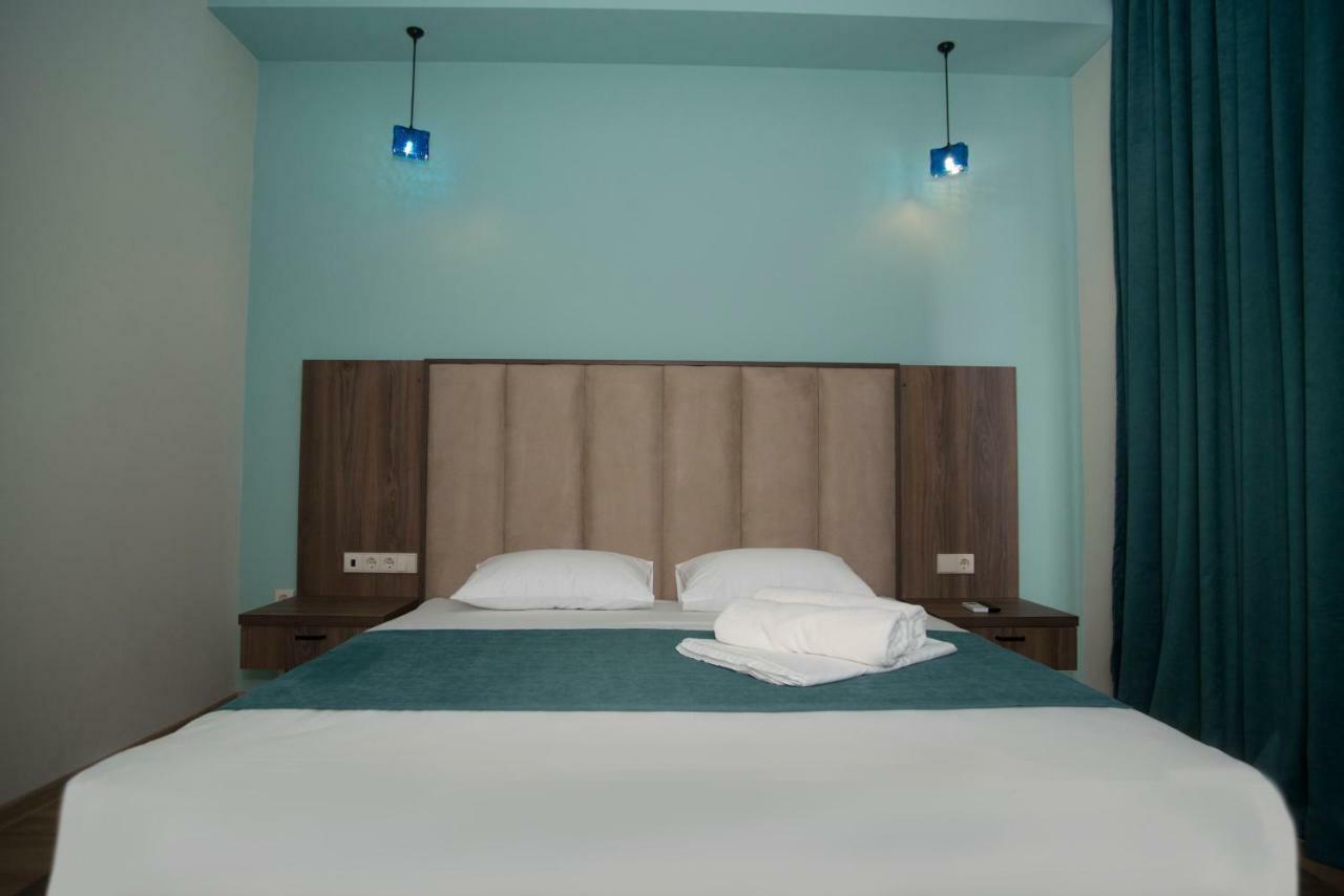 Hotel City Lights - Tbilissi Extérieur photo