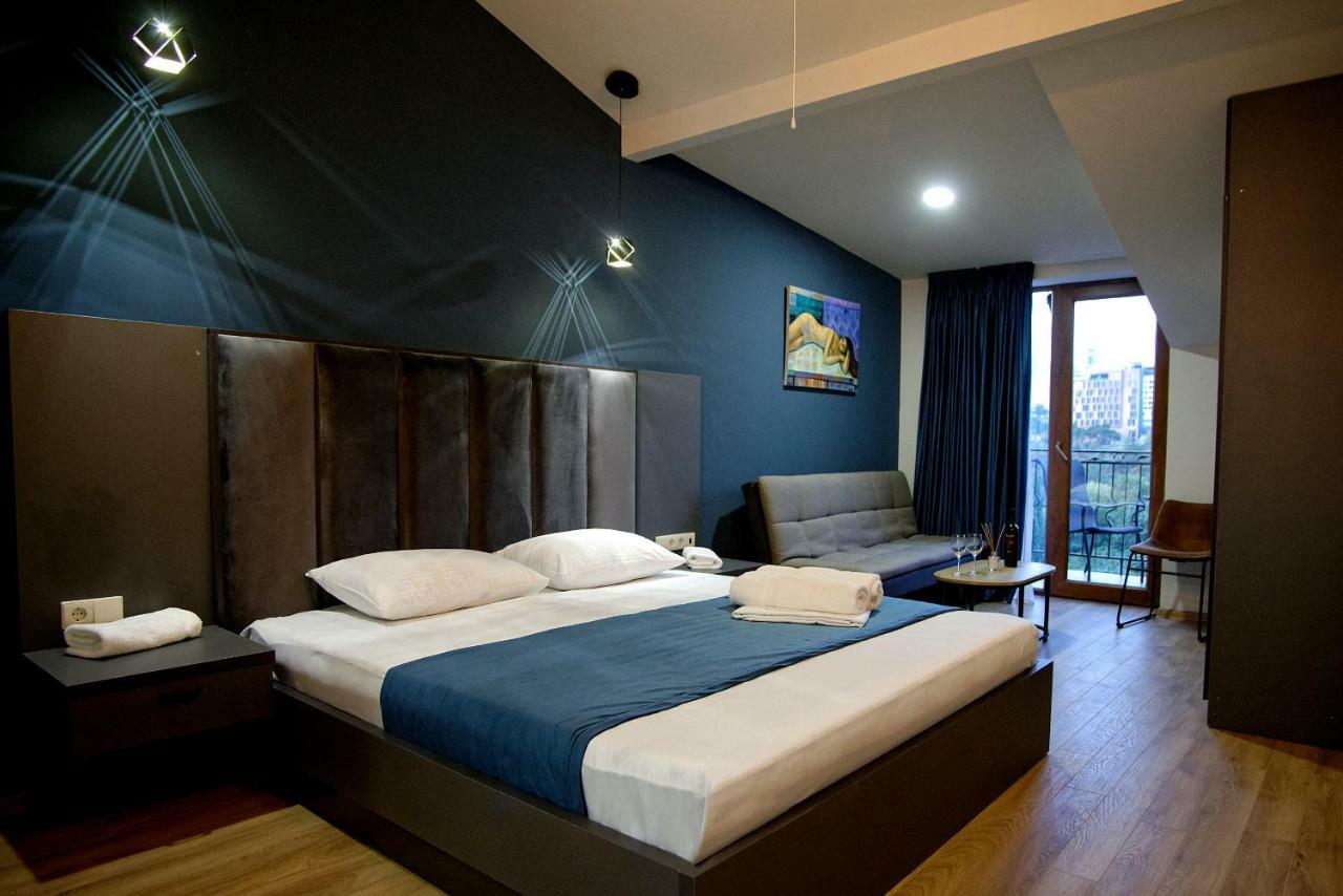 Hotel City Lights - Tbilissi Extérieur photo